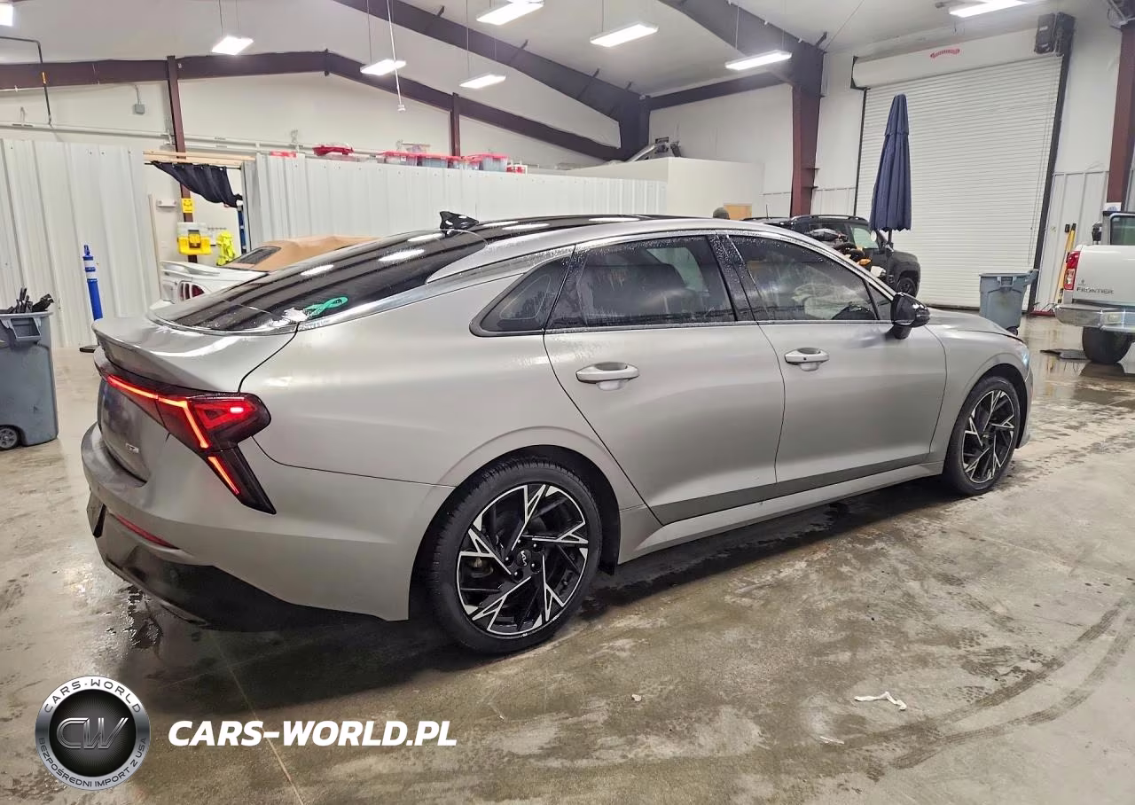 2025 Kia K5 Gt Line VIN:KNAG64J70S5270560 - 3