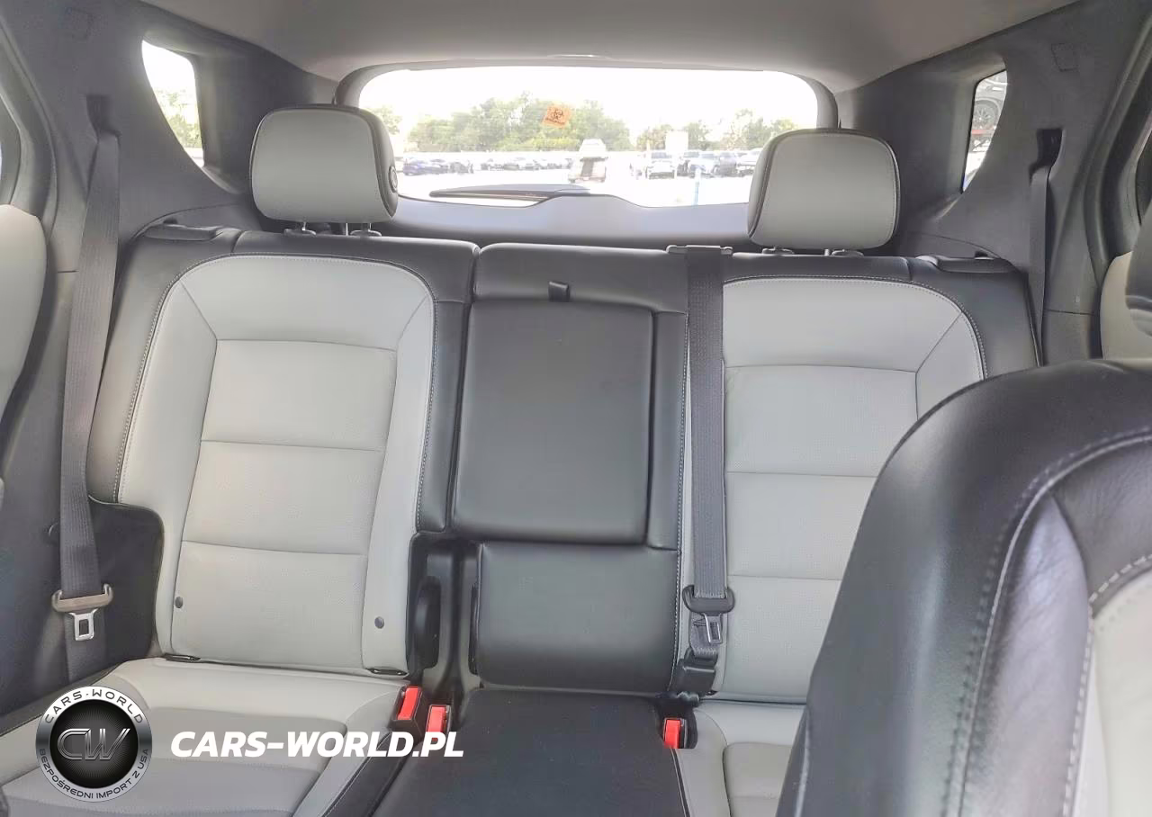 2020 Chevrolet Equinox Premier VIN:2GNAXNEV2L6147604 - 10