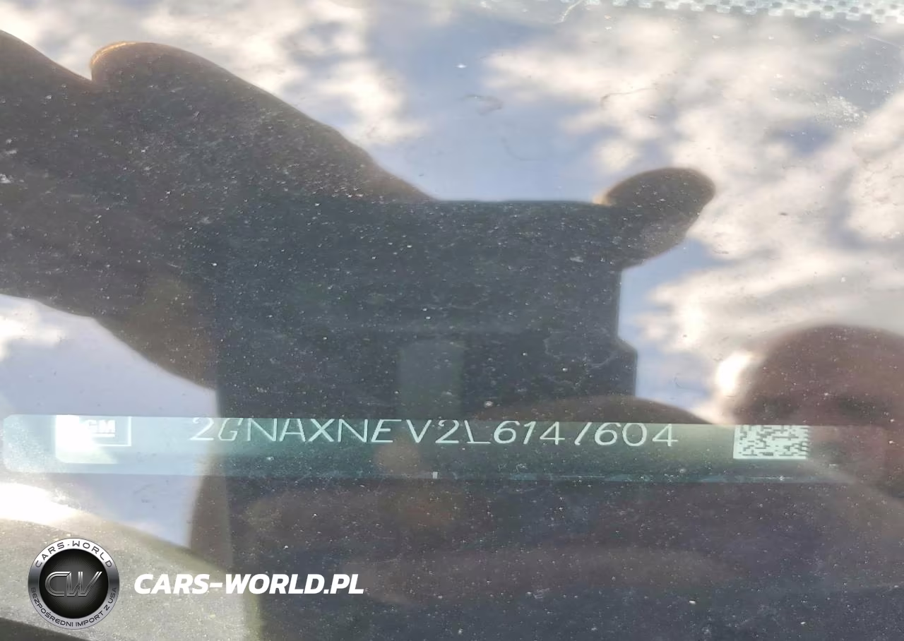 2020 Chevrolet Equinox Premier VIN:2GNAXNEV2L6147604 - 14