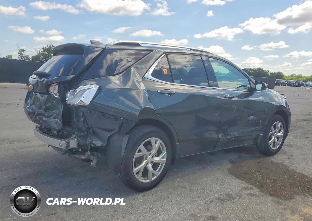 2020 Chevrolet Equinox Premier VIN:2GNAXNEV2L6147604 - 3