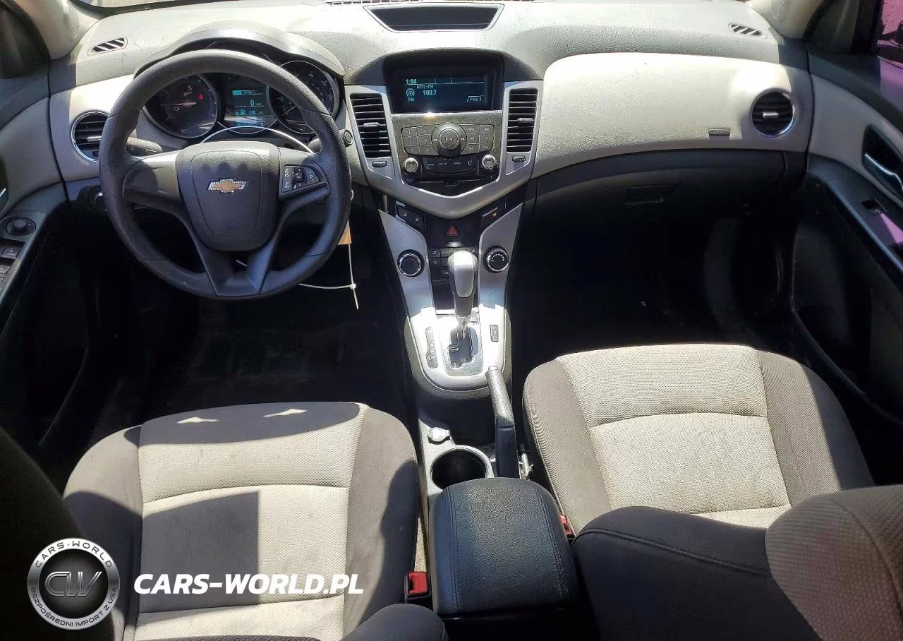 2014 Chevrolet Cruze Ls VIN:1G1PA5SG2E7316669 - 8