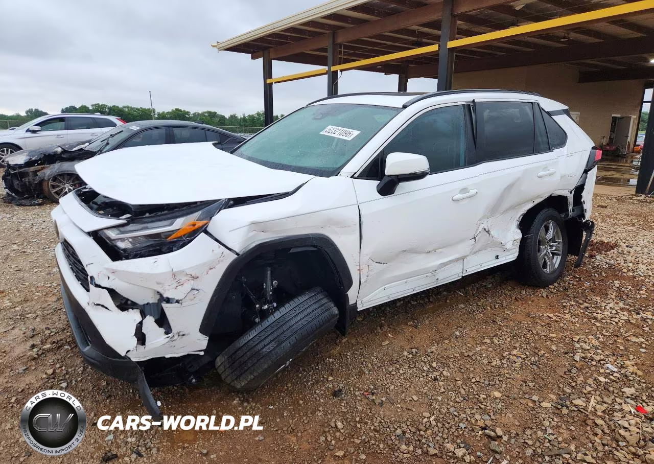 2024 Toyota Rav4 Xle – zdjęcie 1 z 14