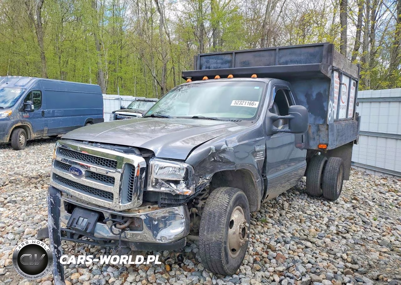 2005 Ford F350 Super Duty Dump Truck