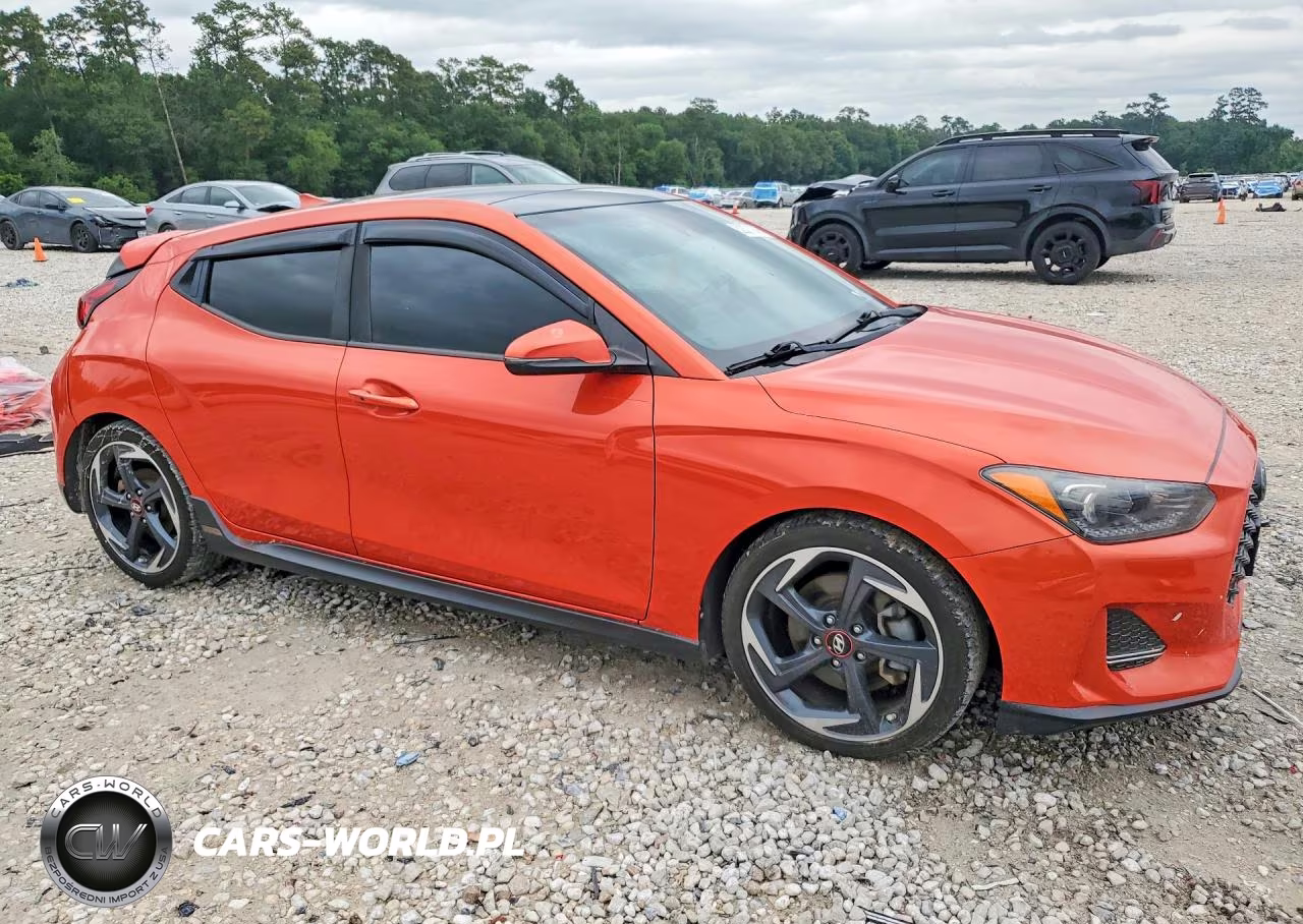 2019 Hyundai Veloster Turbo 1.6T VIN:KMHTH6ABXKU006095 - 4