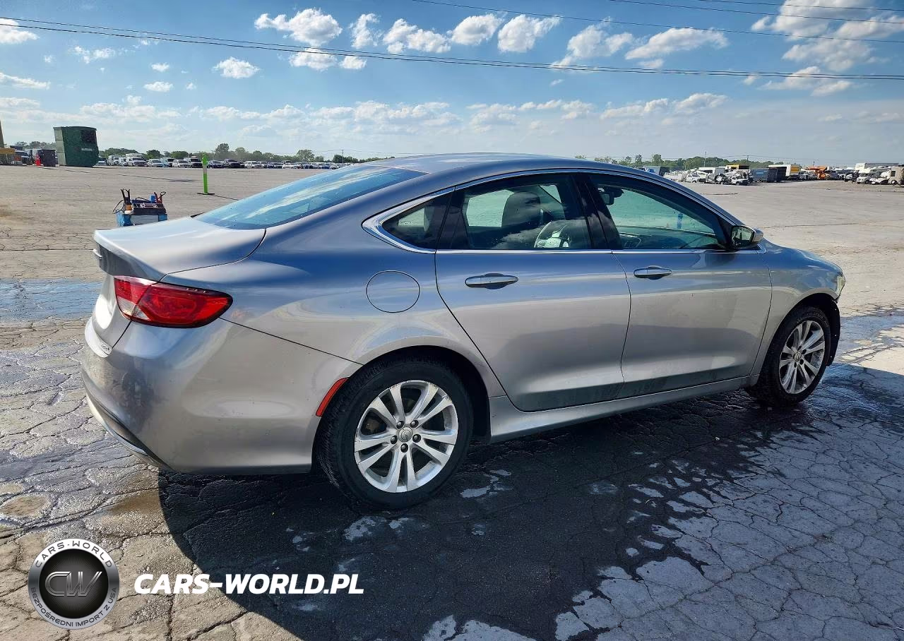 2016 Chrysler 200 Limited VIN:1C3CCCAB6GN175893 - 3