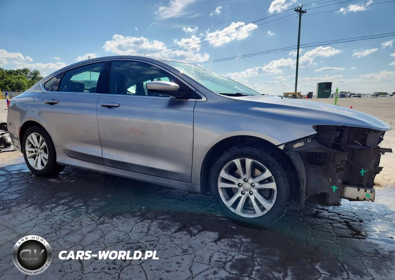 2016 Chrysler 200 Limited VIN:1C3CCCAB6GN175893 - 4