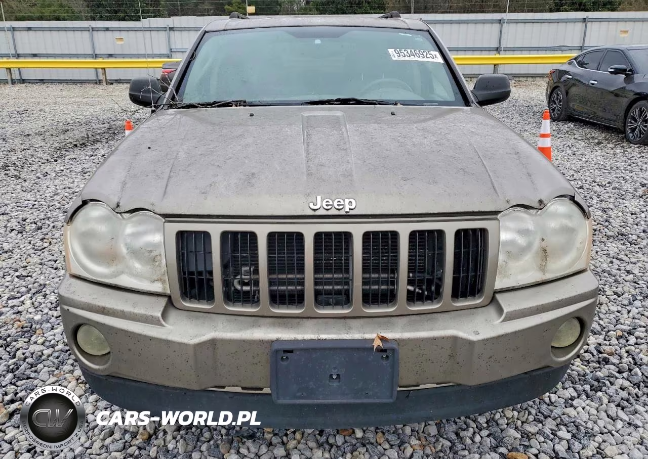 2005 Jeep Grand Cherokee Laredo VIN:1J4GS48K75C554061 - 5