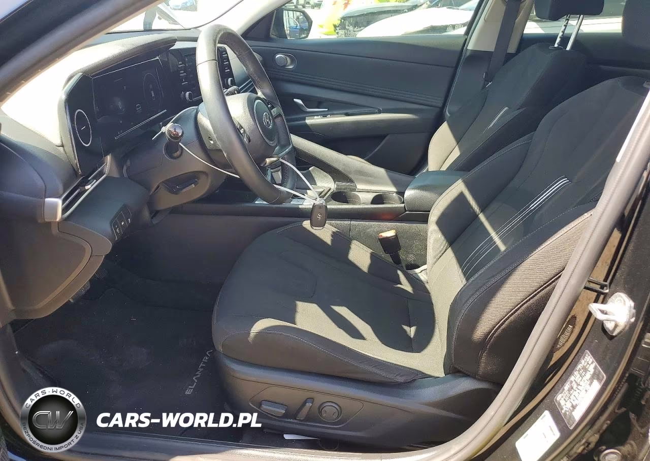 2022 Hyundai Elantra Sel VIN:KMHLN4AG5NU246491 - 7