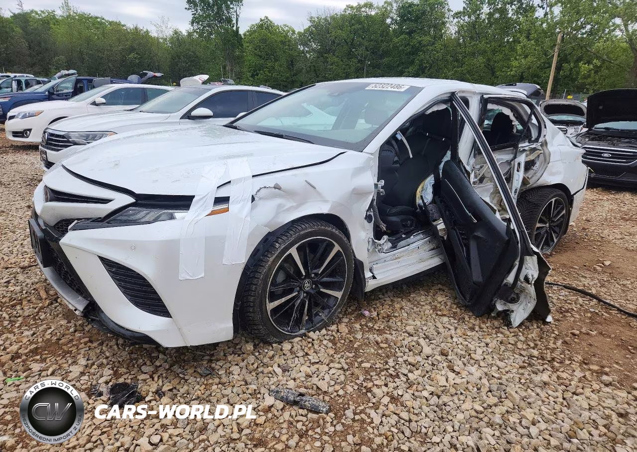 2018 Toyota Camry Xse – zdjęcie 1 z 12