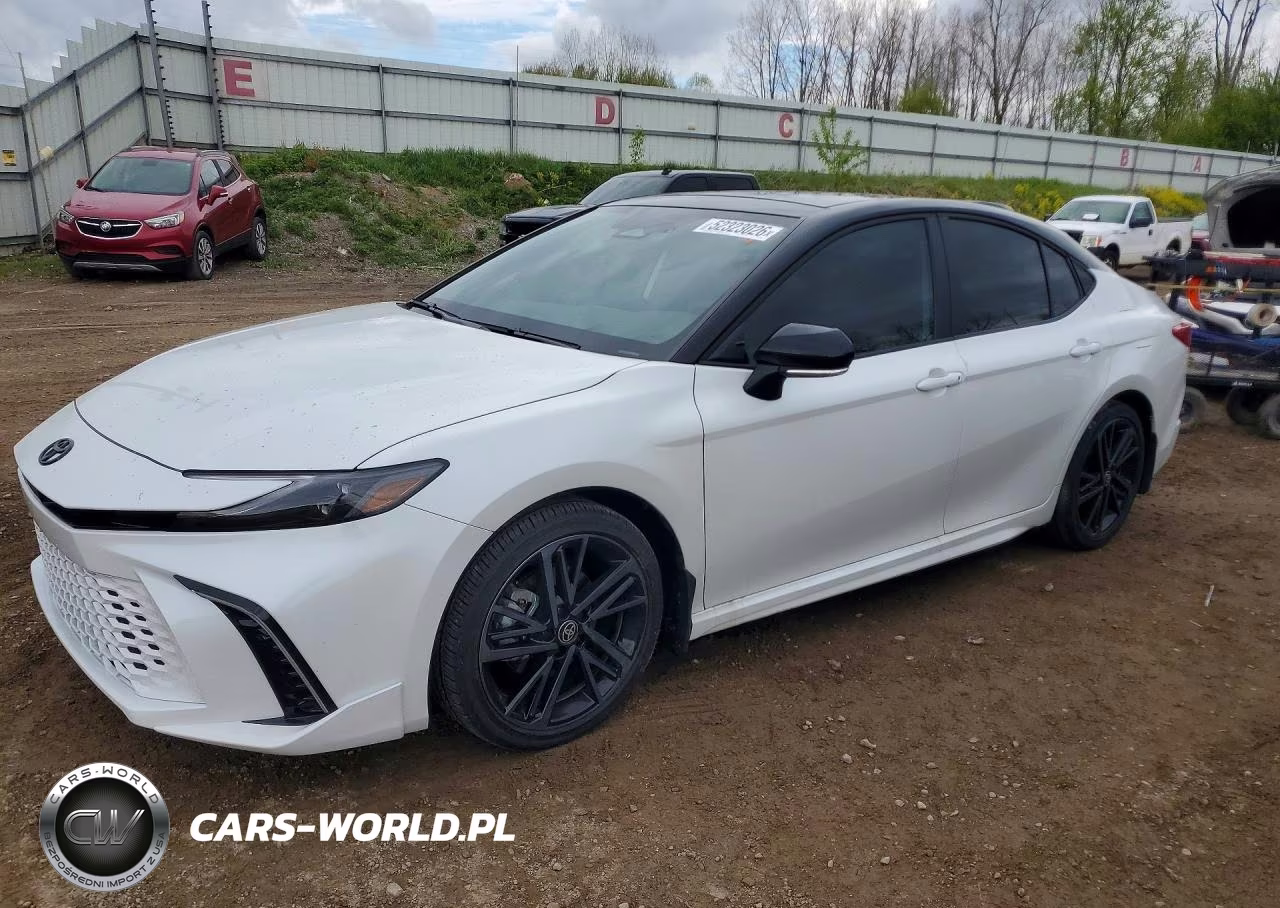 2026 Toyota Camary – zdjęcie 1 z 12