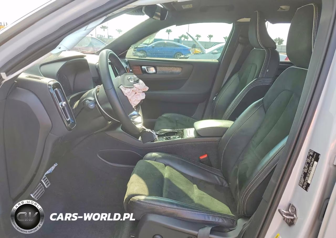2022 Volvo Xc40 T5 R-Design VIN:YV4162UM7N2653123 - 7