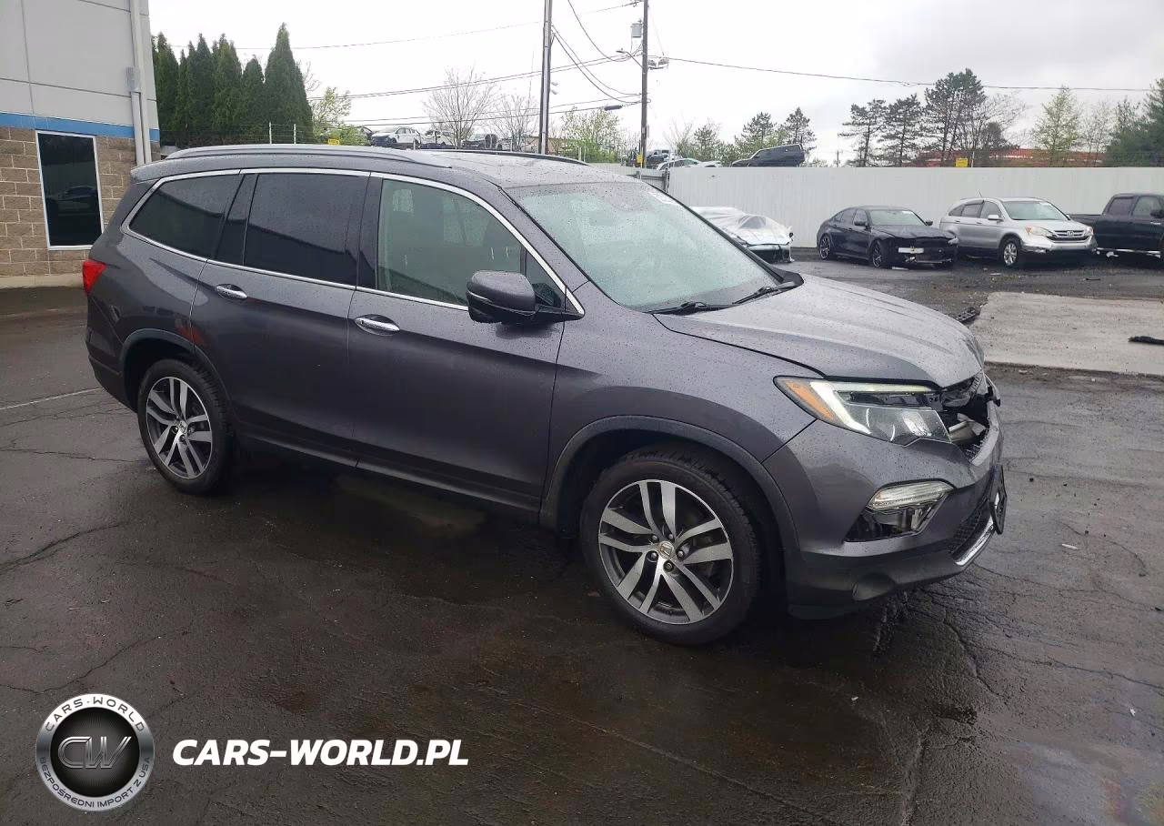 2017 Honda Pilot Touring VIN:5FNYF6H95HB027151 - 4