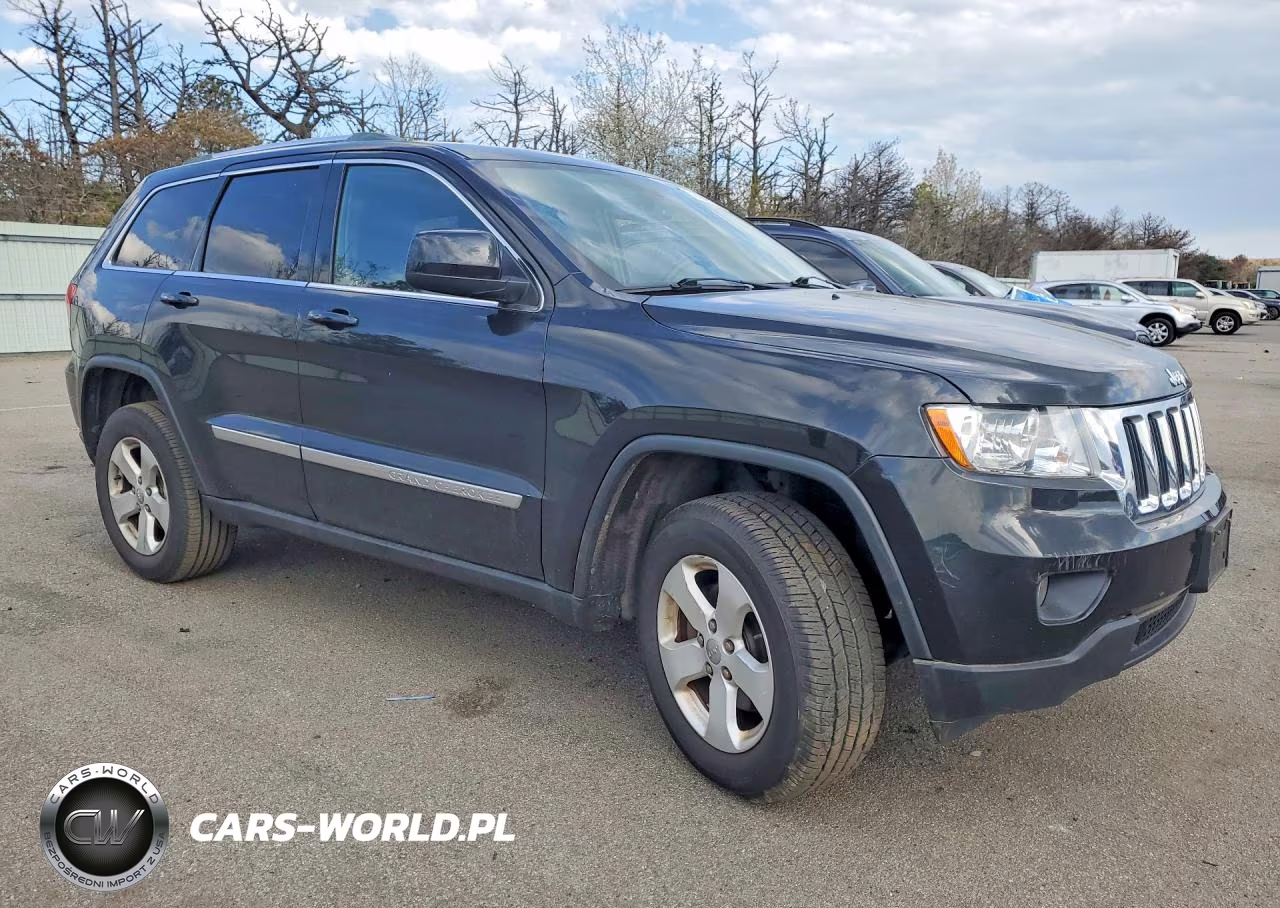 2013 Jeep Grand Cherokee VIN:1C4RJFAGXDC502117 - 4