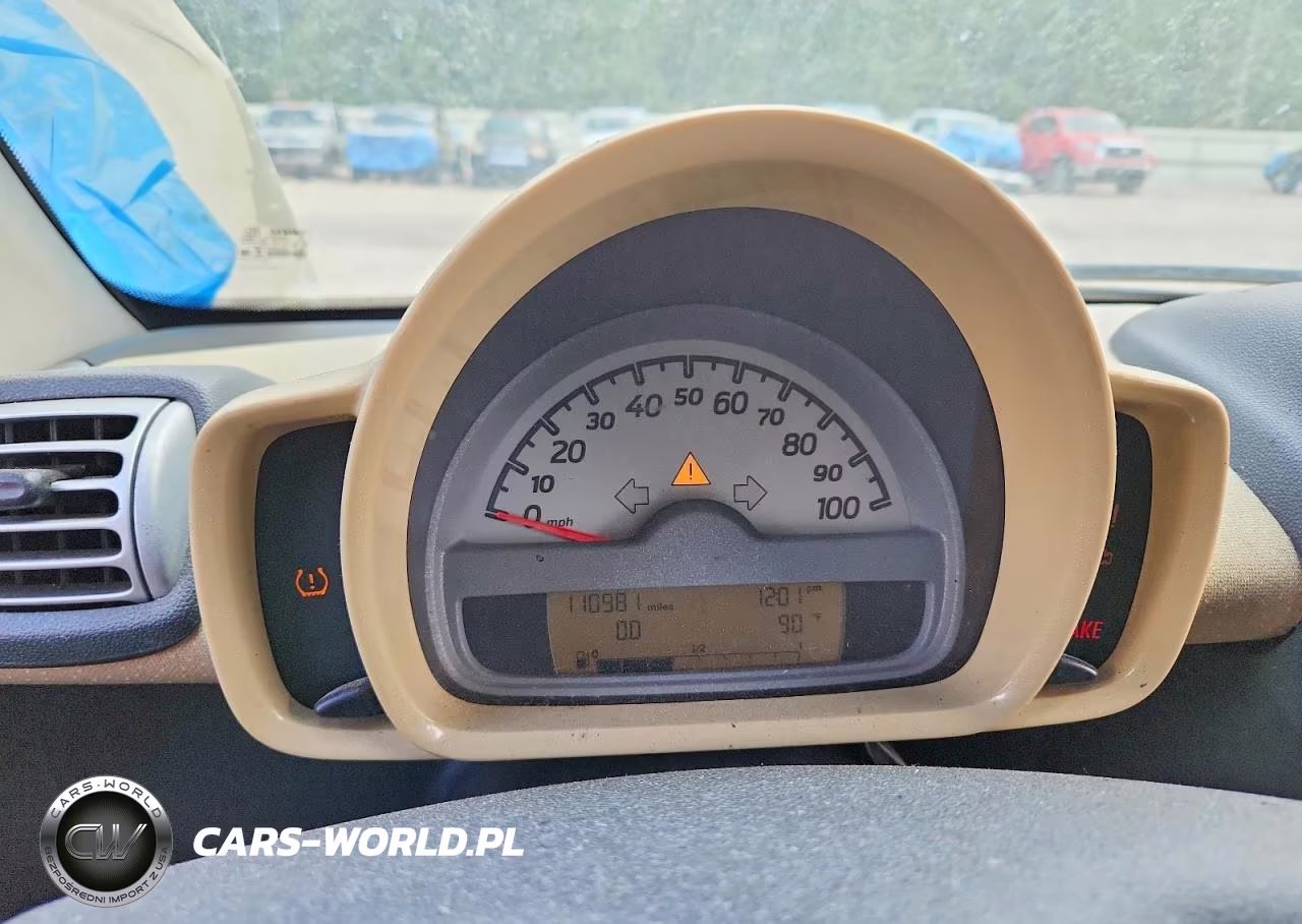 2009 Smart Fortwo Pure VIN:WMEEJ31X69K272703 - 9