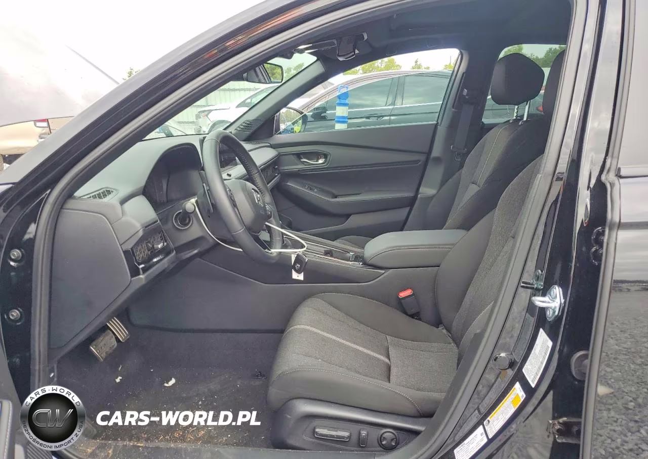 2025 Honda Accord Hybrid Sport VIN:1HGCY2F5XSA097162 - 7