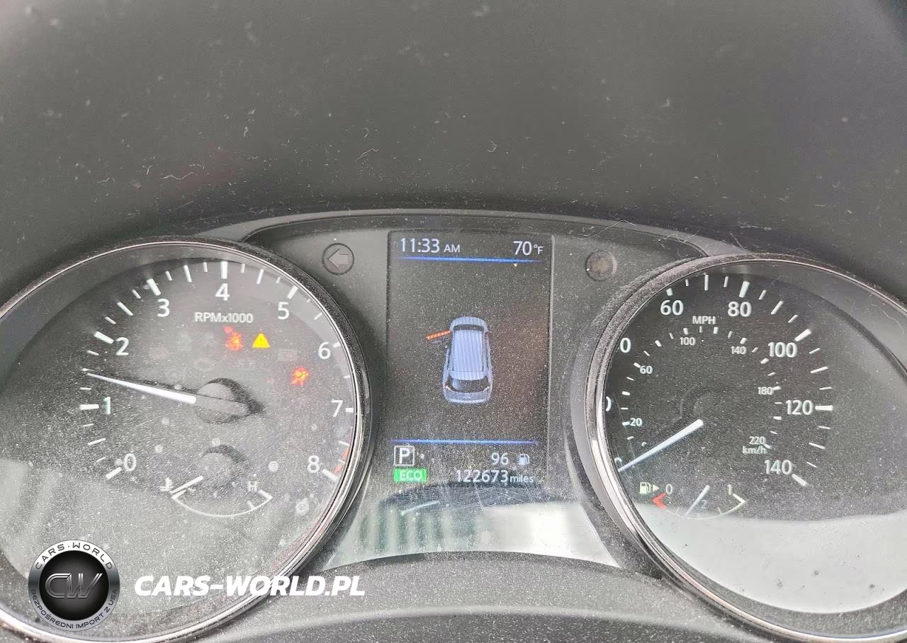 2018 Nissan Rogue Sv VIN:KNMAT2MTXJP545594 - 9