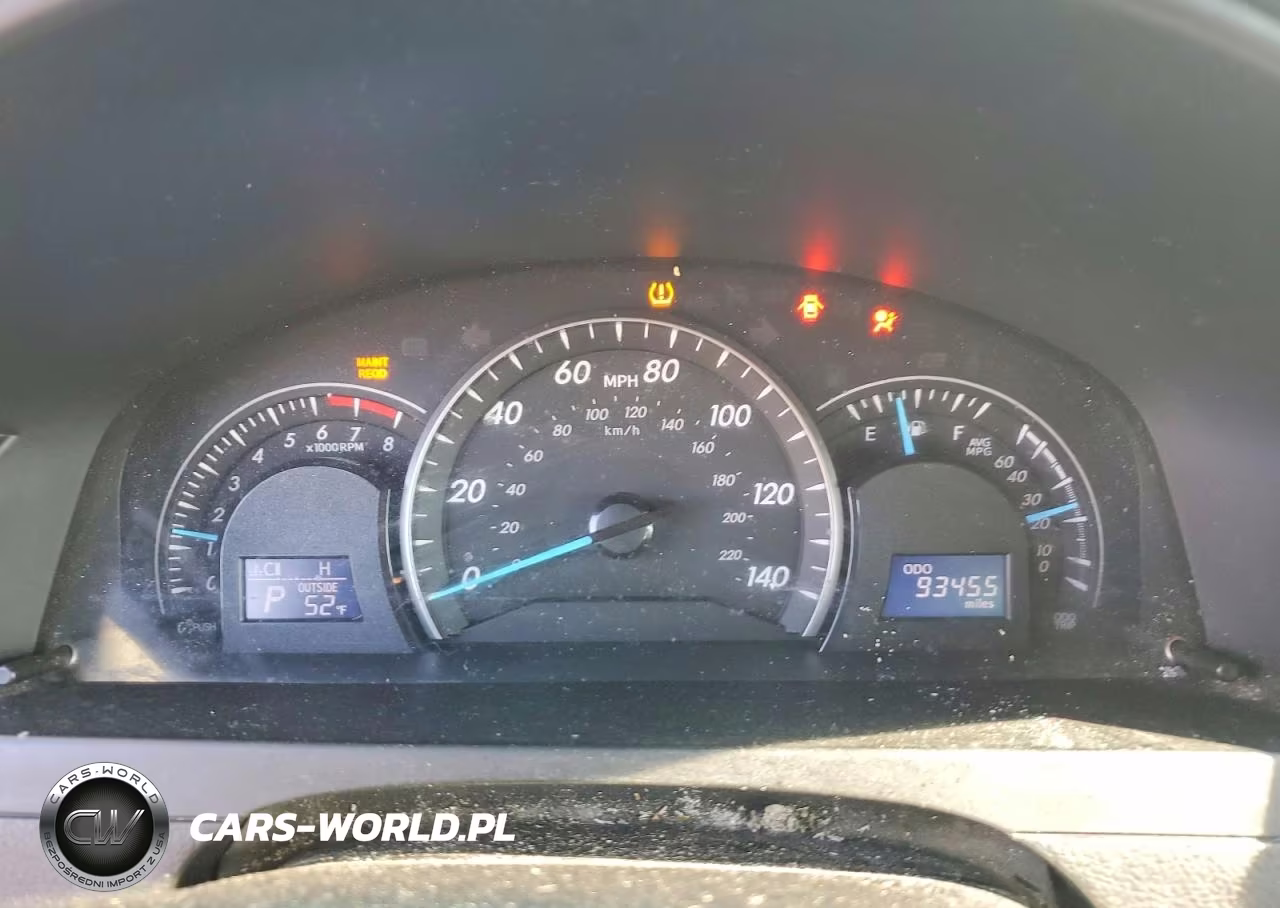 2014 Toyota Camry Le VIN:4T4BF1FK8ER369907 - 9