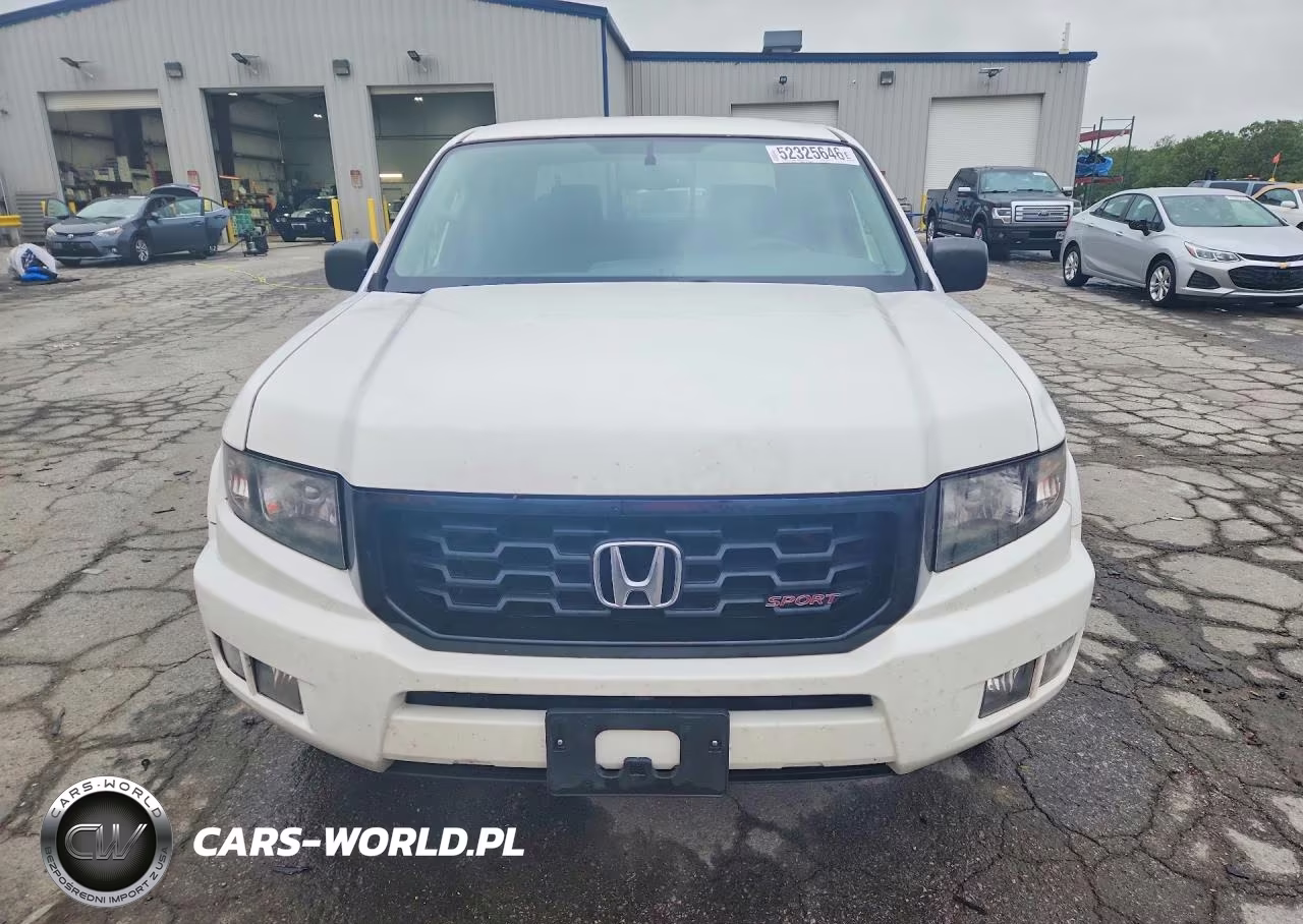 2013 Honda Ridgeline Sport VIN:5FPYK1F78DB003590 - 5