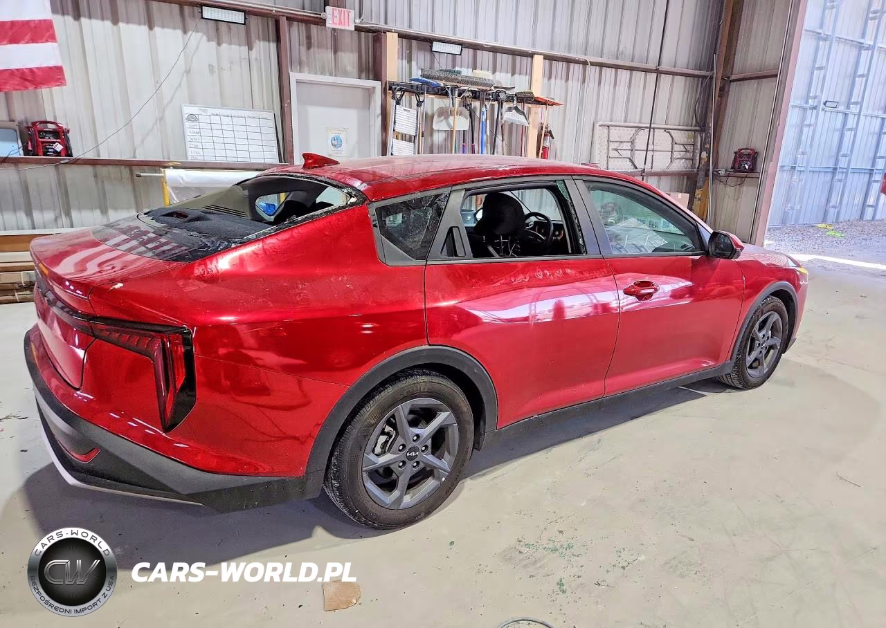 2025 Kia K4 Lxs VIN:3KPFT4DE7SE024014 - 3