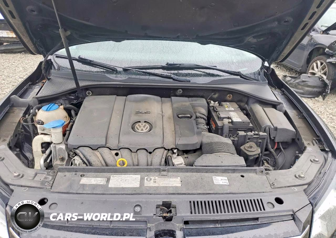 2014 Volkswagen Passat Se VIN:1VWBP7A37EC002563 - 11