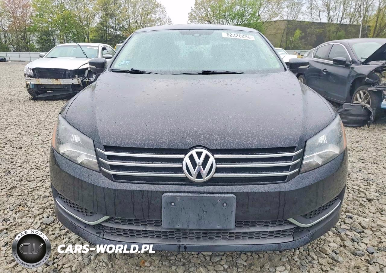 2014 Volkswagen Passat Se VIN:1VWBP7A37EC002563 - 5