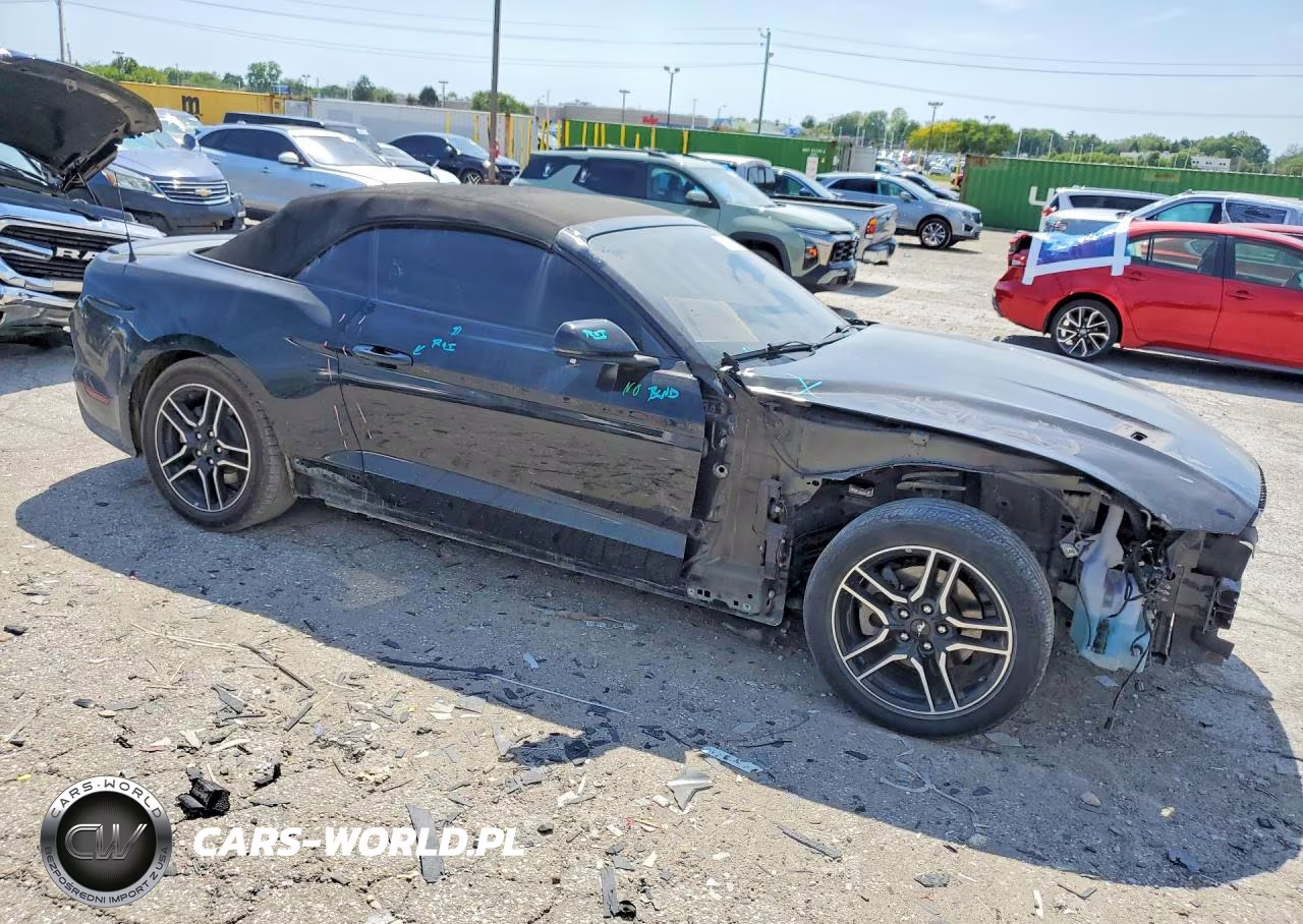 2018 Ford Mustang VIN:1FATP8UH3J5109554 - 4