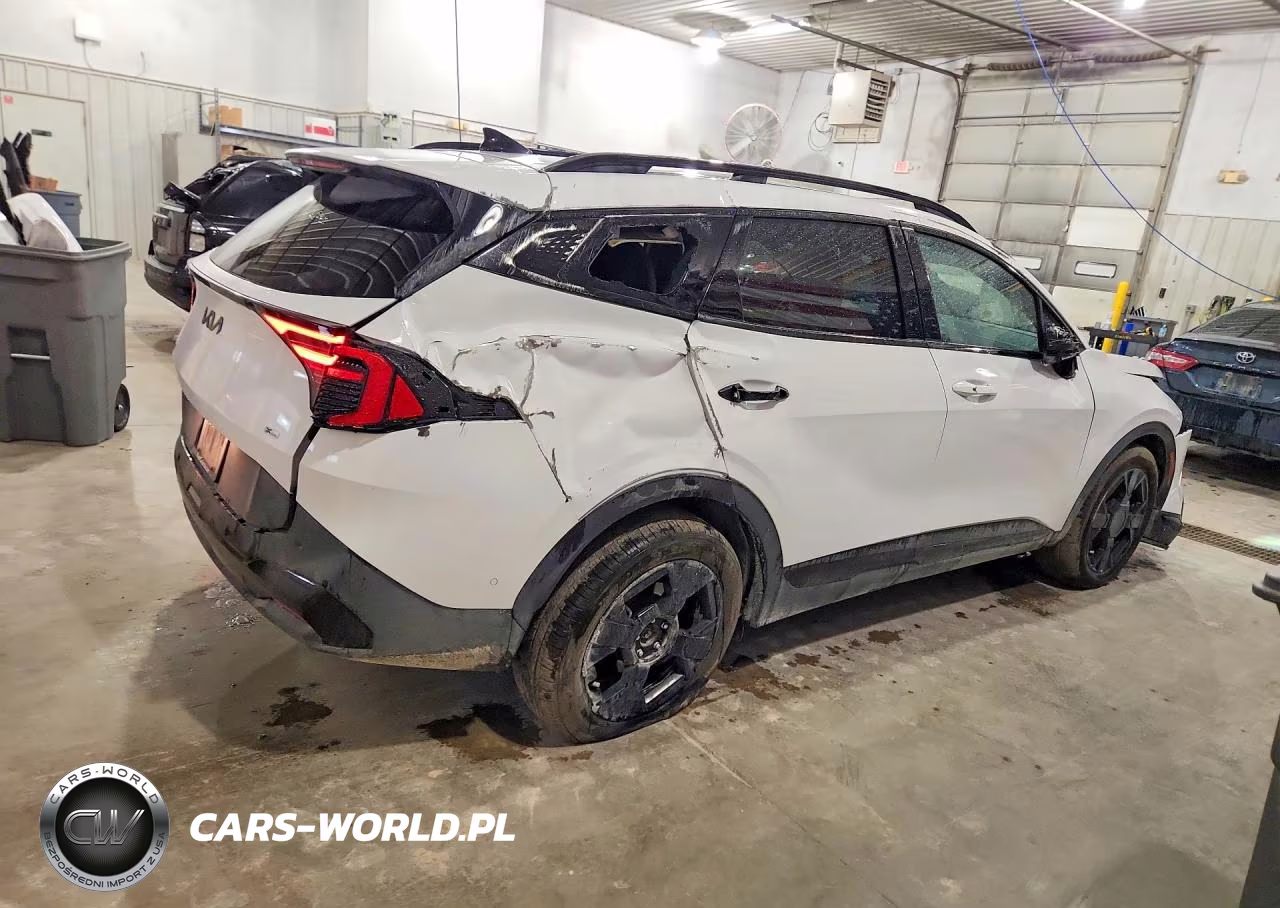 2026 Kia Sportage X Line VIN:5XYK6CDF8TG352121 - 3