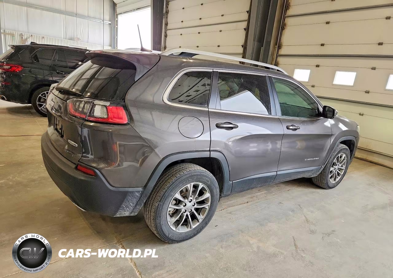 2021 Jeep Cherokee Latitude Lux VIN:1C4PJMMX4MD210853 - 3