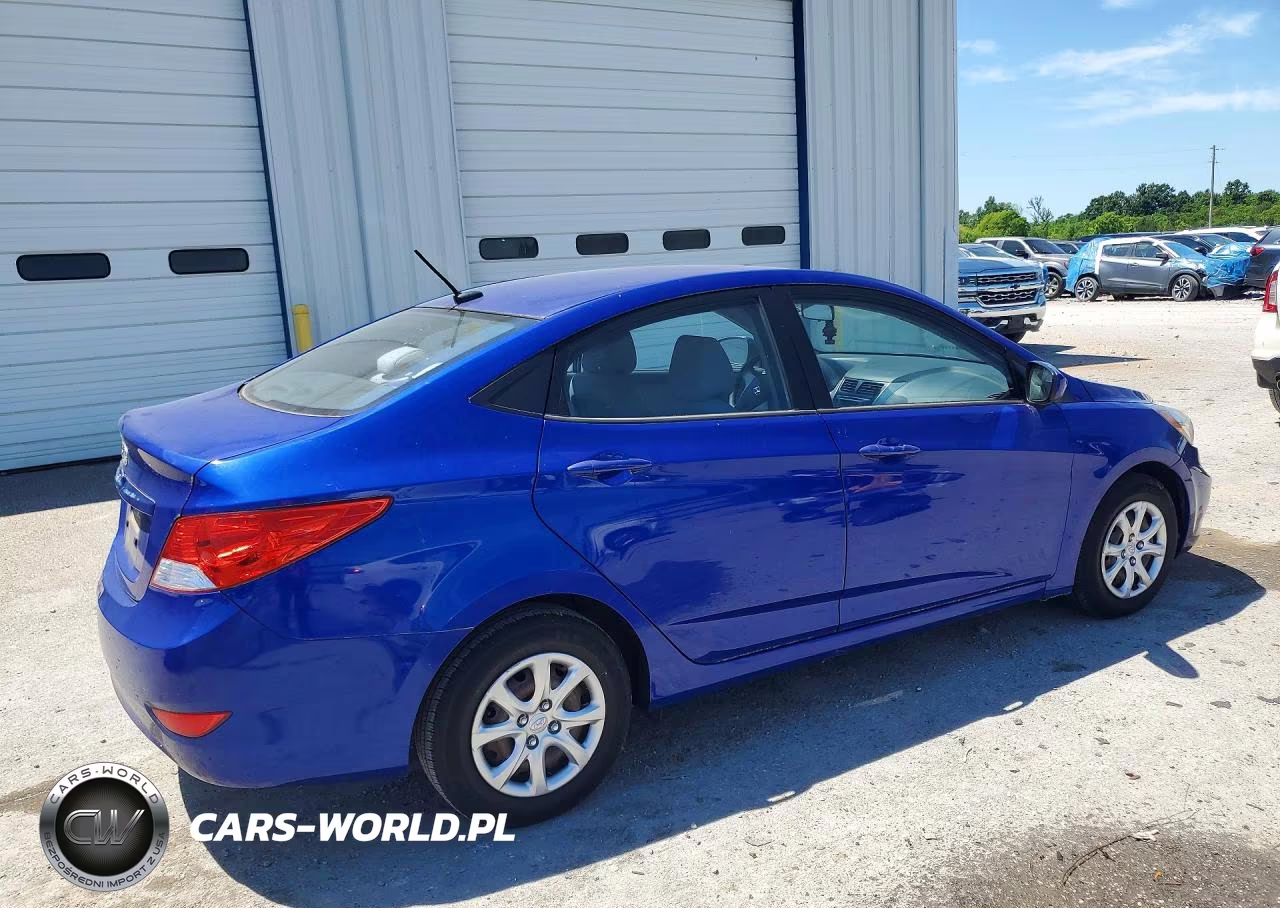 2014 Hyundai Accent Gls VIN:KMHCT4AE9EU635932 - 3