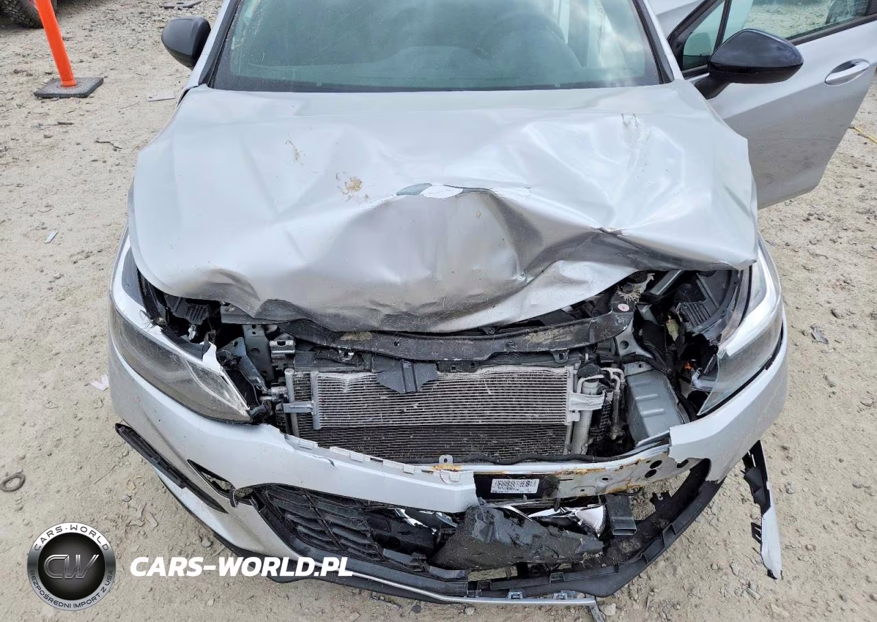 2018 Chevrolet Cruze Lt VIN:1G1BE5SM7J7110794 - 11