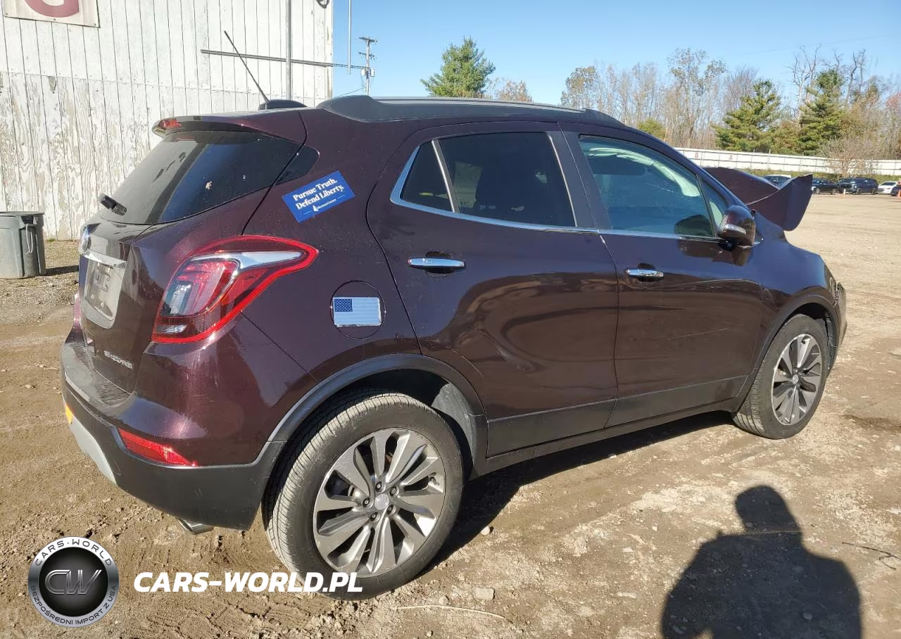 2018 Buick Encore Preferred Ii VIN:KL4CJBSBXJB536877 - 3