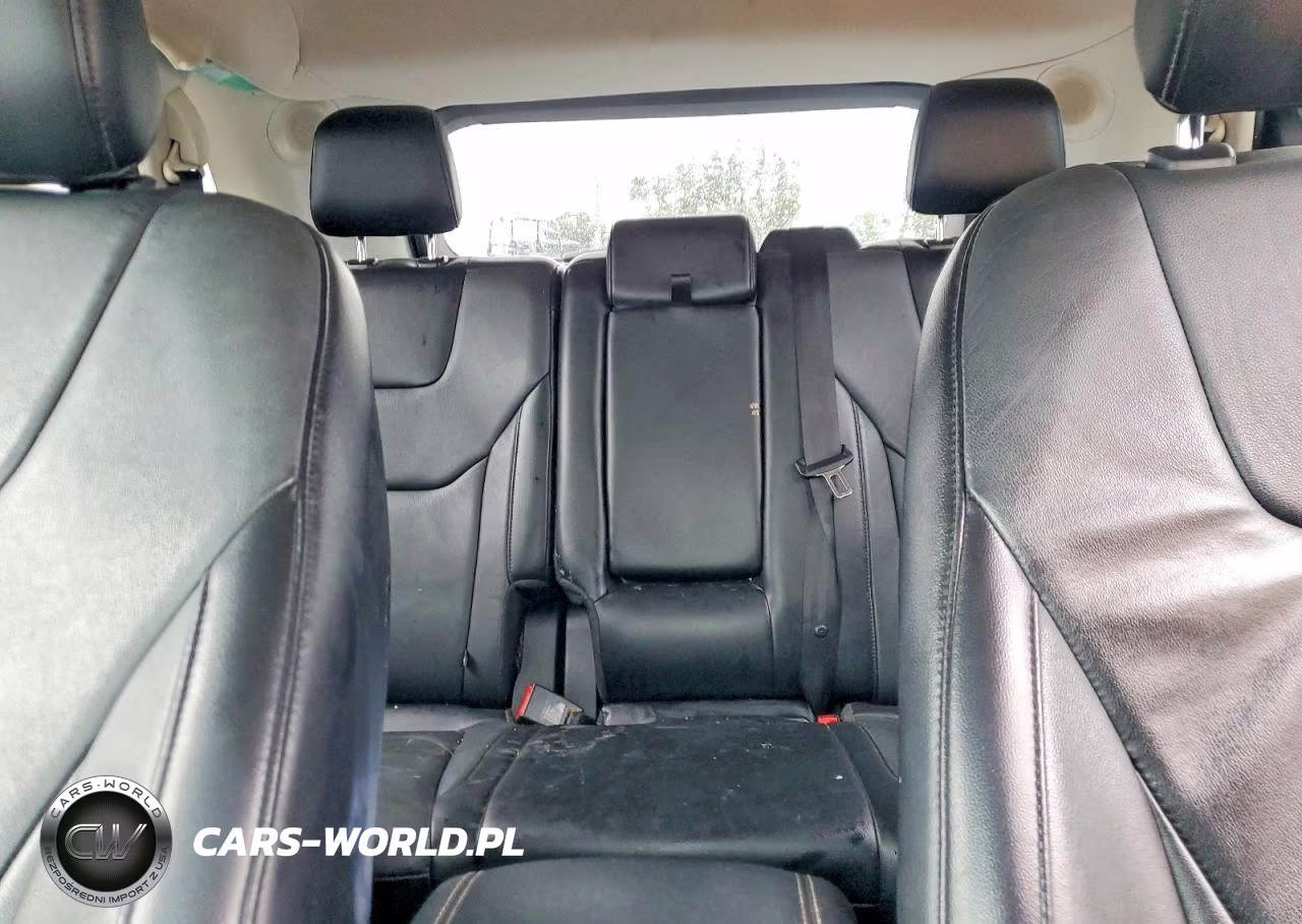 2018 Ford Edge Titanium VIN:2FMPK4K94JBB42472 - 10