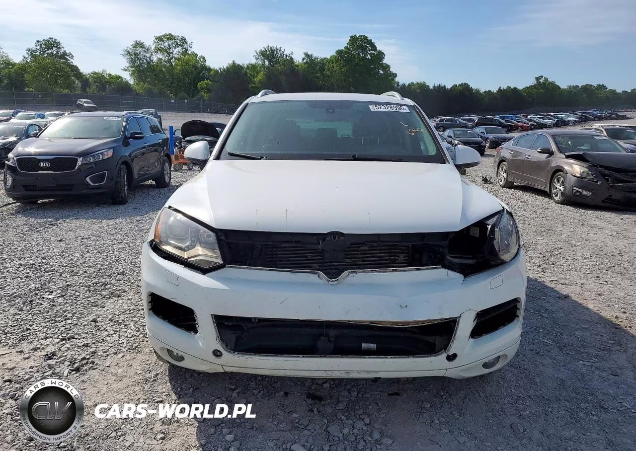 2012 Volkswagen Touareg V6 VIN:WVGEF9BP6CD007756 - 5