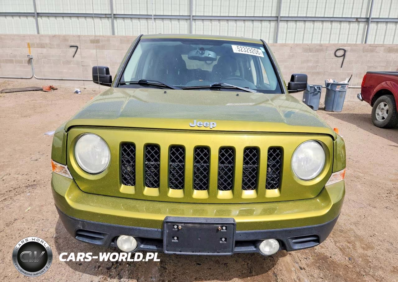 2012 Jeep Patriot Latitude VIN:1C4NJPFB9CD634635 - 5