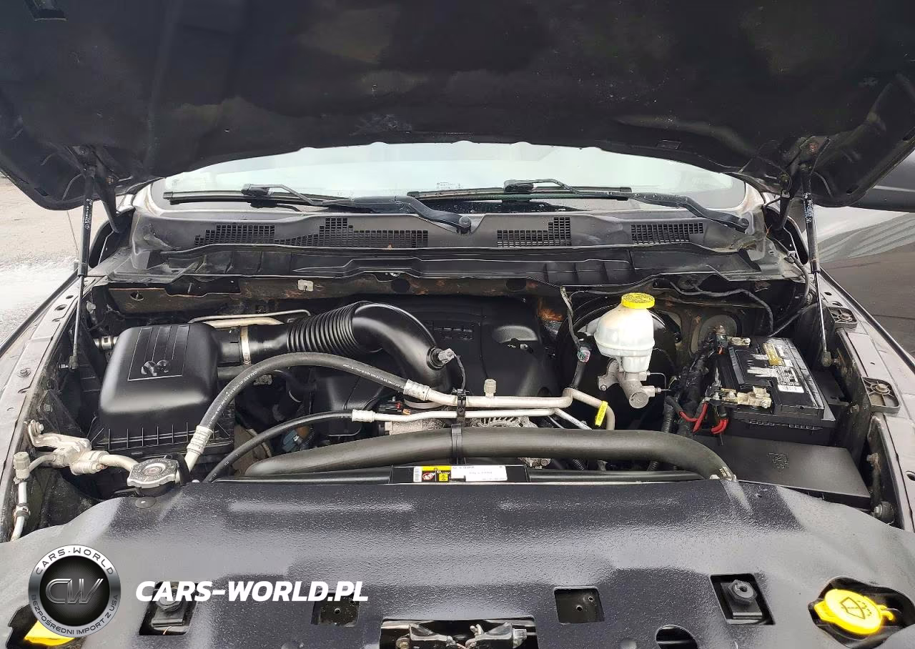 2019 Ram 1500 Classic Tradesman VIN:1C6RR6FTXKS600606 - 11