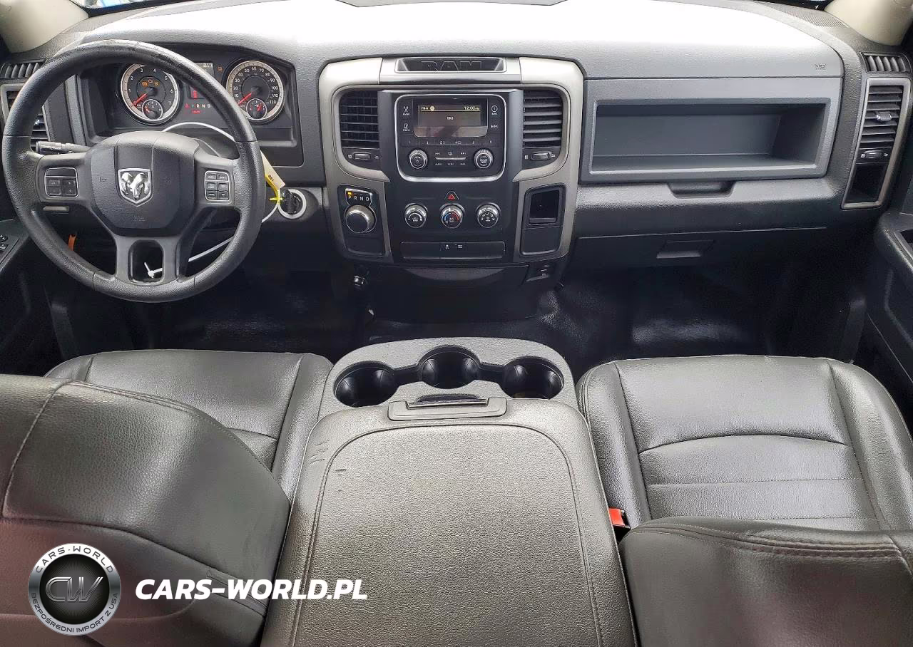 2019 Ram 1500 Classic Tradesman VIN:1C6RR6FTXKS600606 - 8