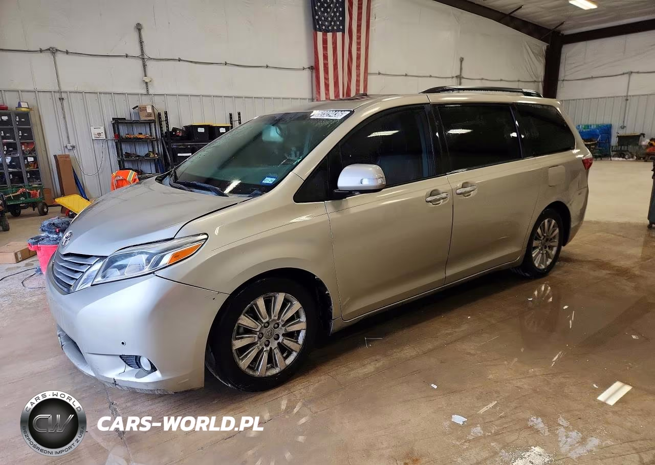 2015 Toyota Sienna Limited 7-Passenger