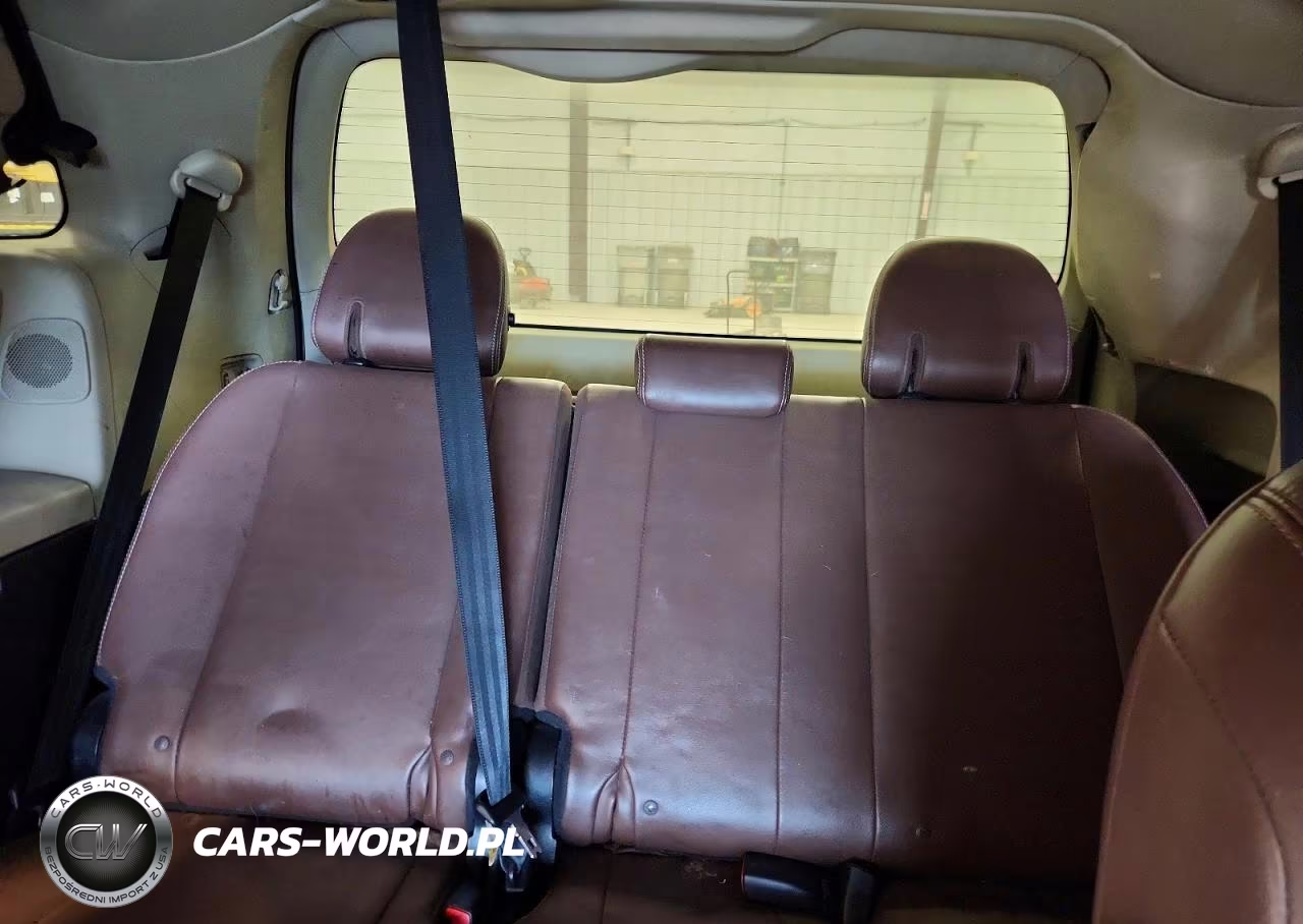 2015 Toyota Sienna Limited 7-Passenger VIN:5TDYK3DC7FS603861 - 10