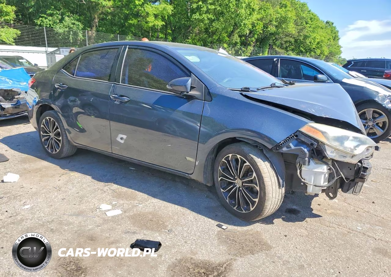 2015 Toyota Corolla S Plus VIN:2T1BURHE0FC463725 - 4