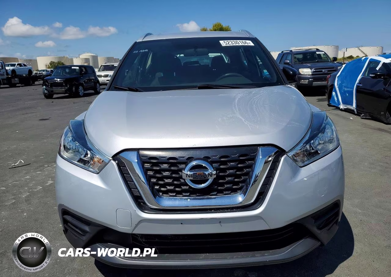 2019 Nissan Kicks S VIN:3N1CP5CU0KL564311 - 5