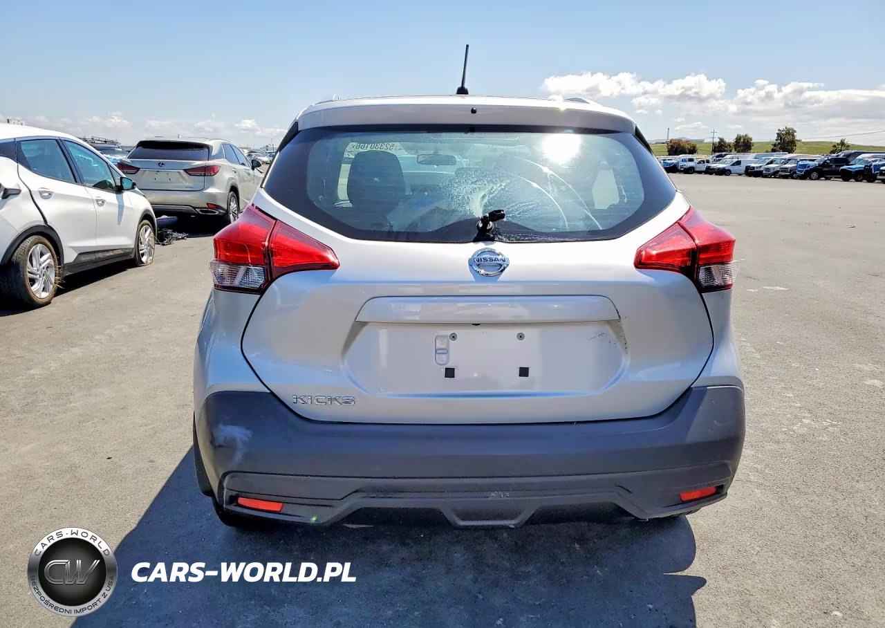 2019 Nissan Kicks S VIN:3N1CP5CU0KL564311 - 6