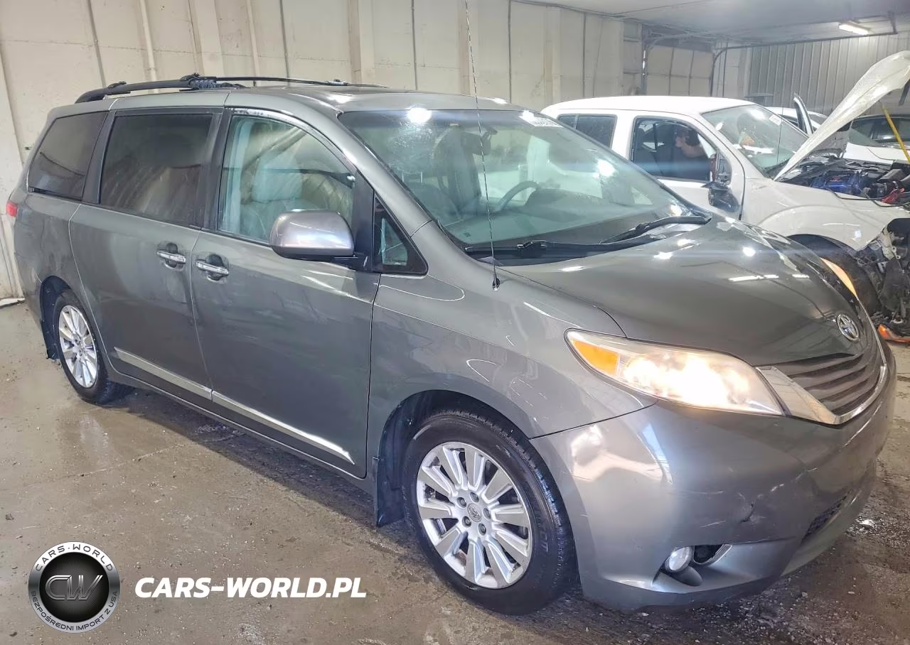 2014 Toyota Sienna Xle 7-Passenger VIN:5TDDK3DC4ES079811 - 4