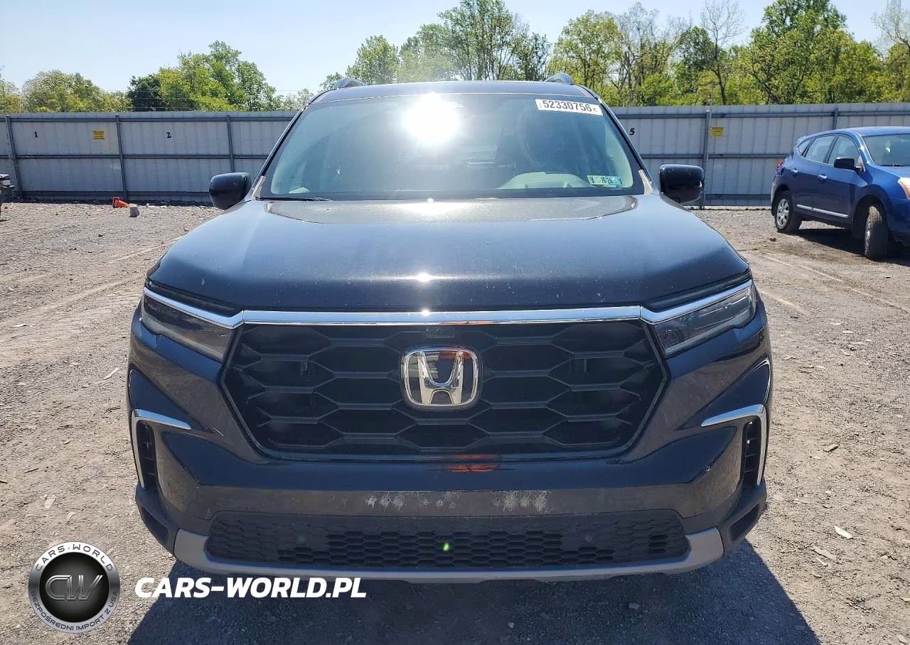 2023 Honda Pilot Elite VIN:5FNYG1H86PB048631 - 5