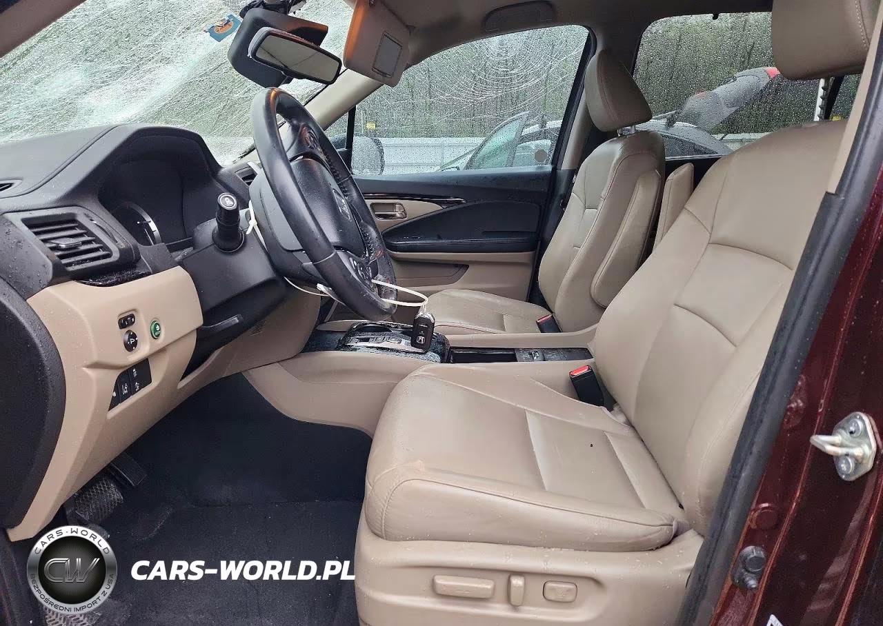 2017 Honda Pilot Touring VIN:5FNYF5H92HB029868 - 7