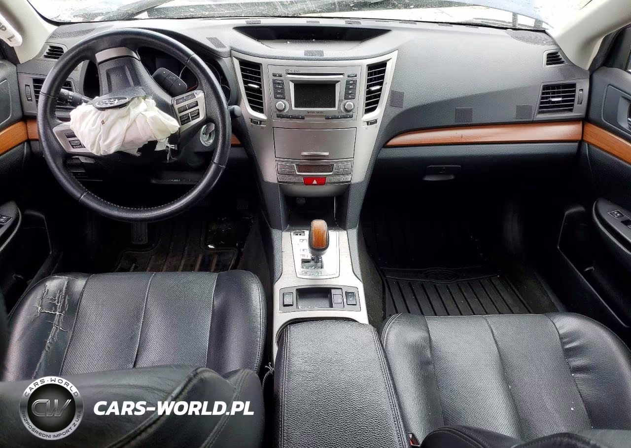 2014 Subaru Outback 3.6R Limited VIN:4S4BRDKC8E2321675 - 8