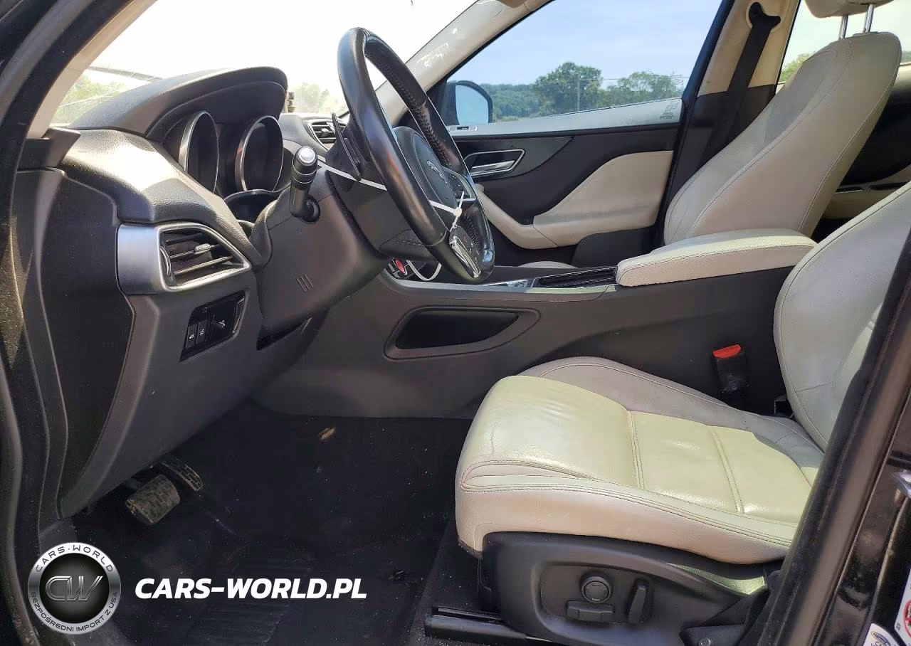 2018 Jaguar F-Pace Prestige VIN:SADCK2FX4JA279265 - 7