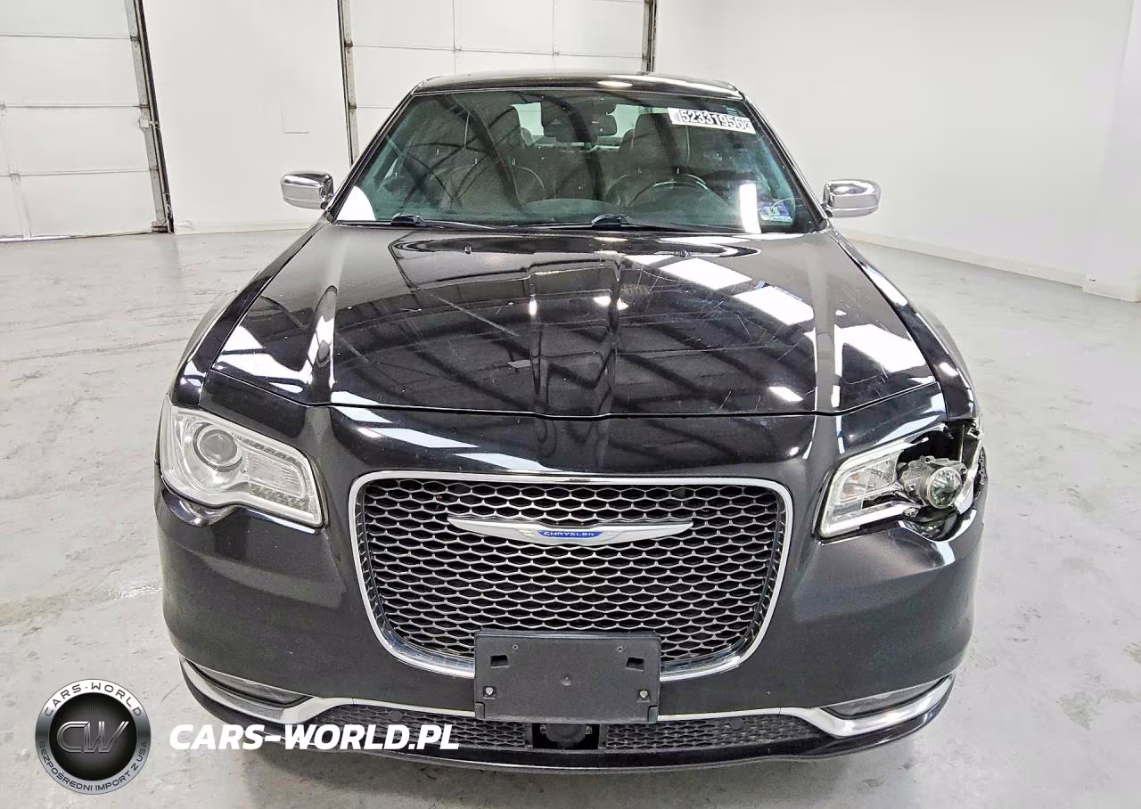 2019 Chrysler 300 Limited VIN:2C3CCAKG2KH556673 - 5