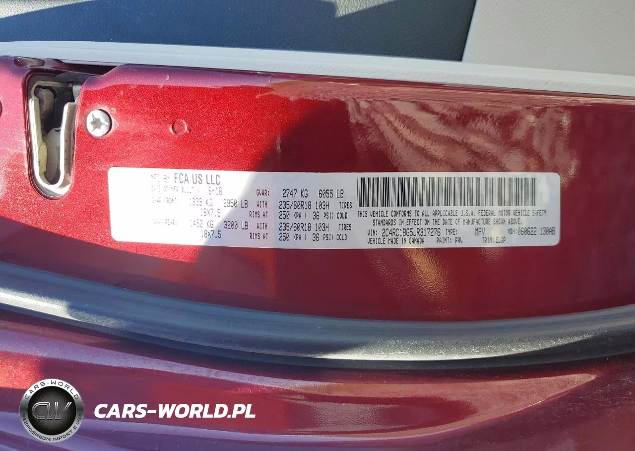 2018 Chrysler Pacifica Touring L VIN:2C4RC1BG5JR317276 - 13