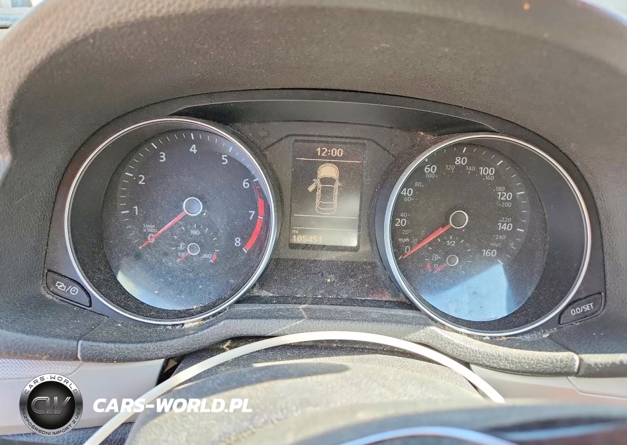 2018 Volkswagen Passat S VIN:1VWAA7A36JC000598 - 9