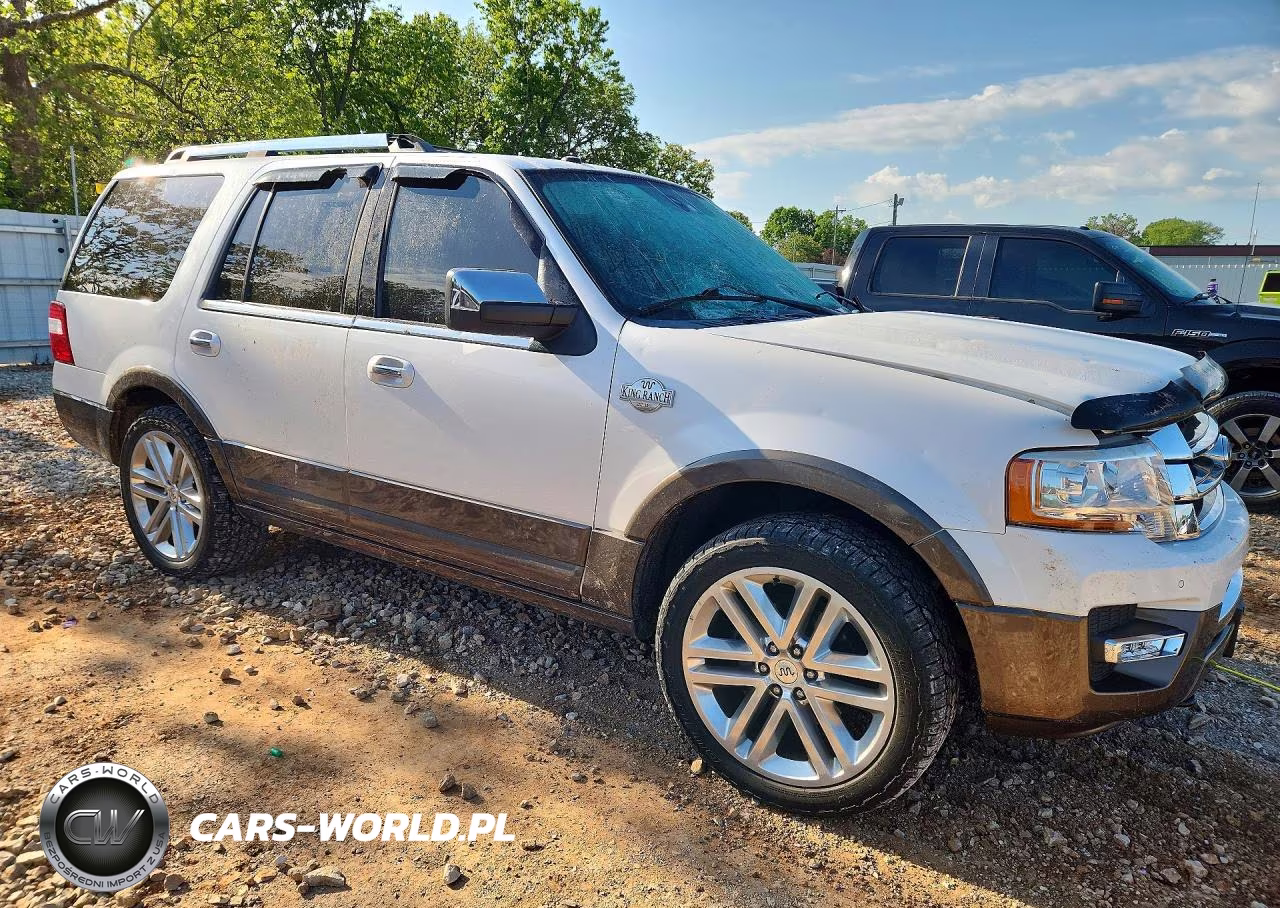 2017 Ford Expedition Xlt VIN:1FMJU1JT4HEA62888 - 4